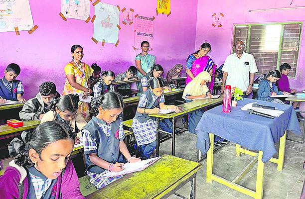 ప్రతిభను వెలికి తీసేందుకే..1