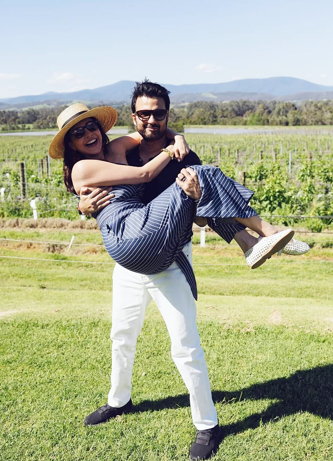 Kajal Aggarwal chills on family vacation trip photos15