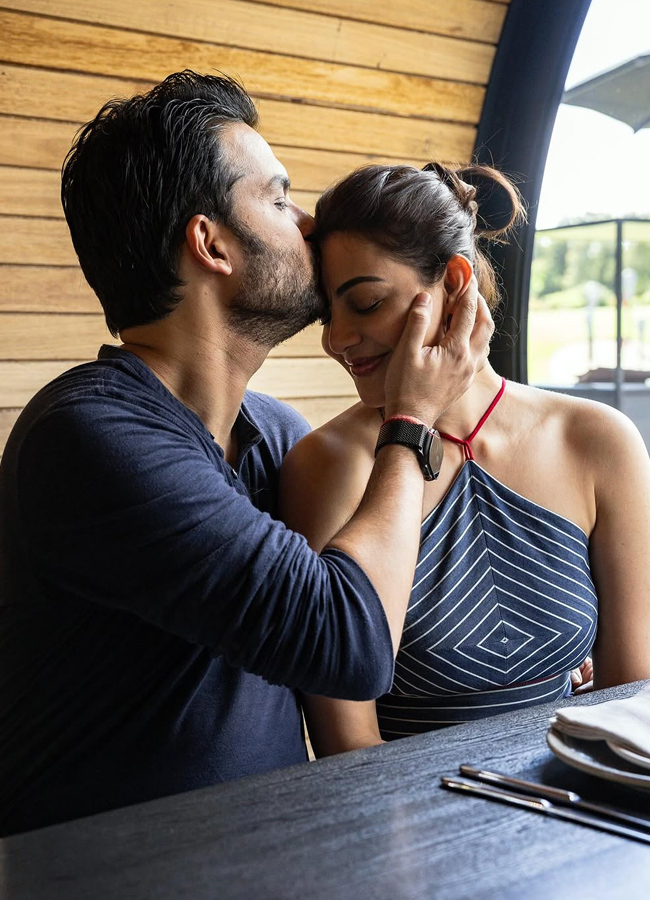 Kajal Aggarwal chills on family vacation trip photos19