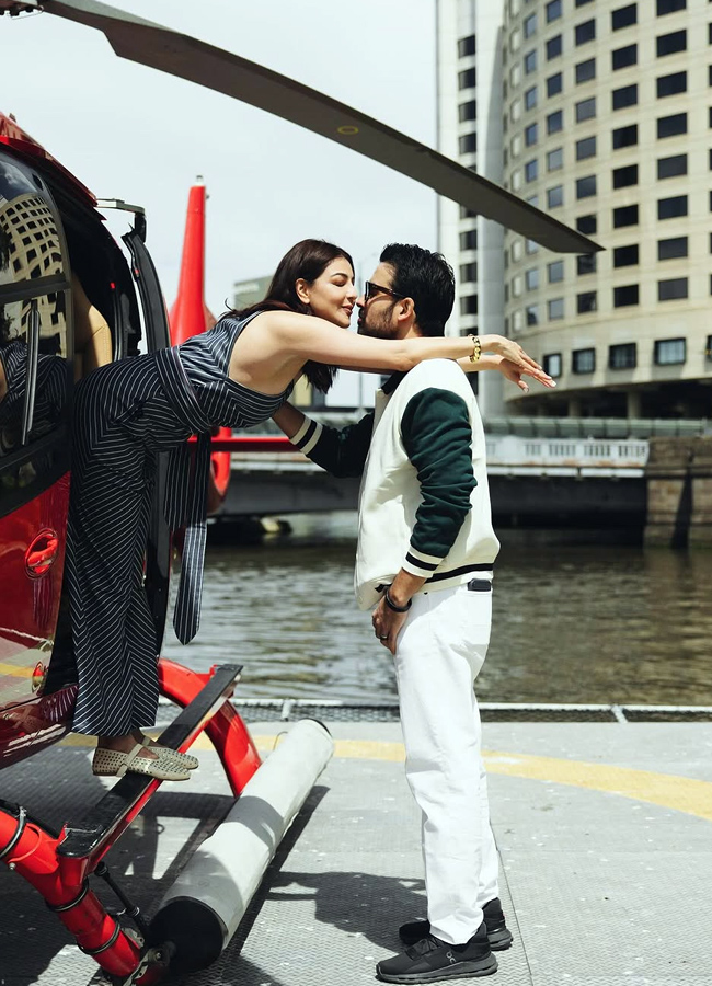 Kajal Aggarwal chills on family vacation trip photos4