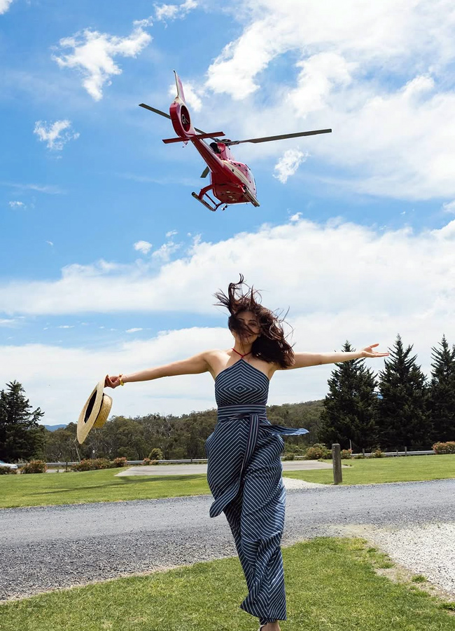 Kajal Aggarwal chills on family vacation trip photos6