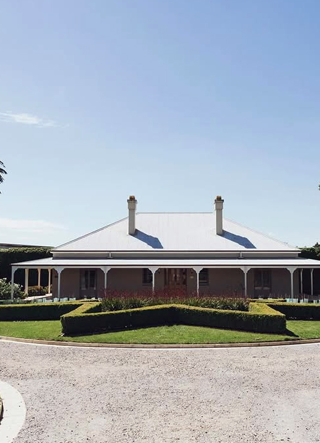 Kajal Aggarwal chills on family vacation trip photos7