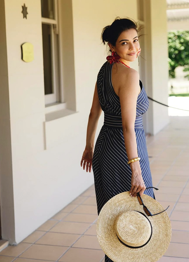 Kajal Aggarwal chills on family vacation trip photos10