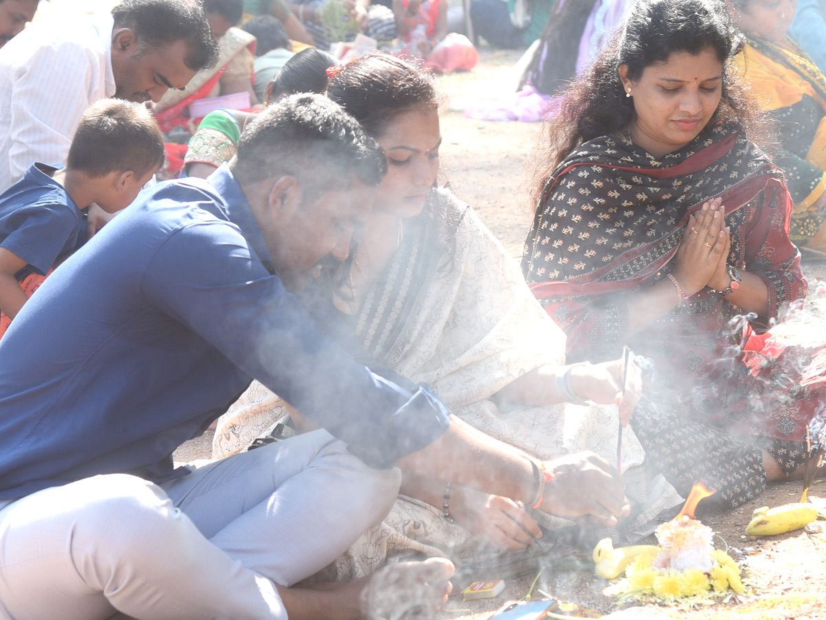 Karthika Pournami Celebrations In Thousand Pillar Temple Photos6