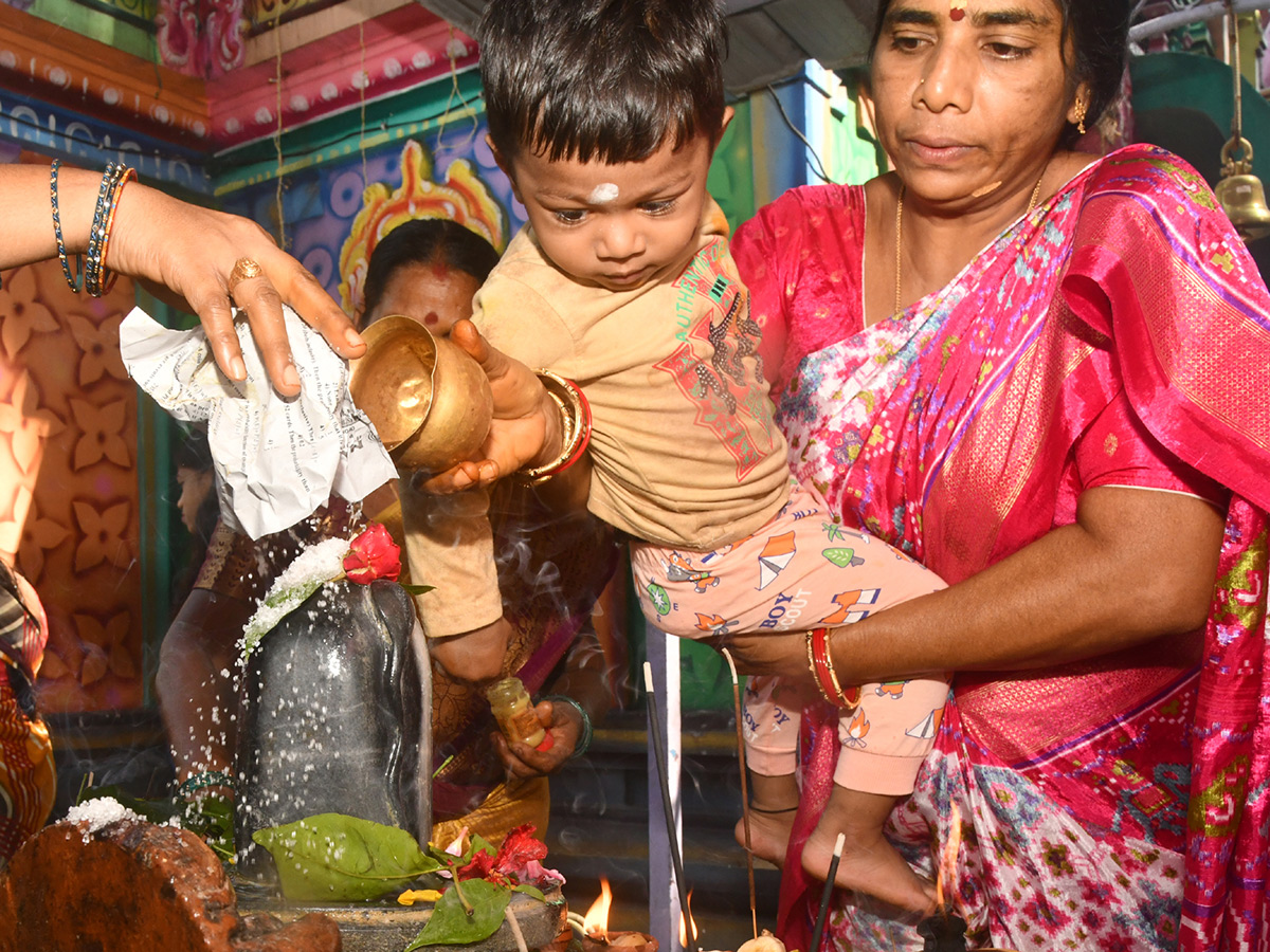 Karthika Pournami Temple Crowded with Devotees Photos23