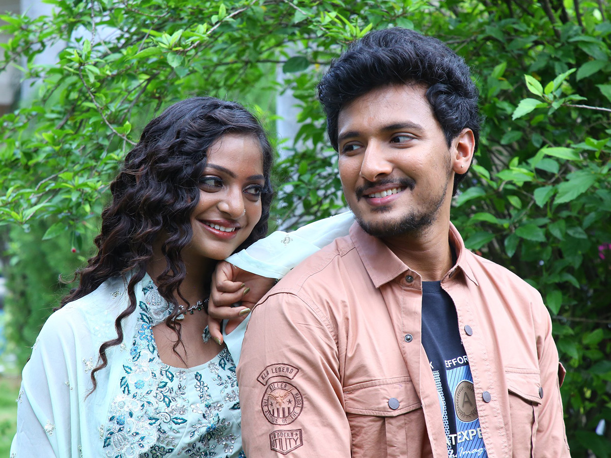 KumbhaMela Fame Monalisa Bhonsle Tollywood Movie Opening4