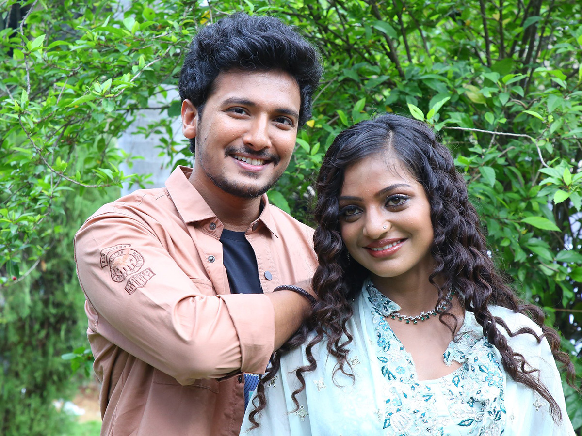 KumbhaMela Fame Monalisa Bhonsle Tollywood Movie Opening10