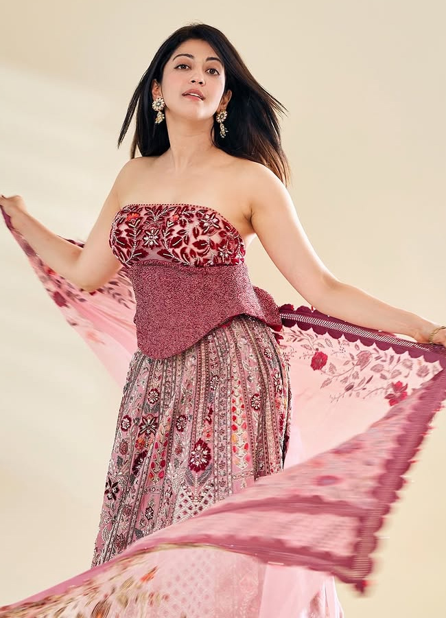 telugu actress Pranitha shines in a green lehenga 13