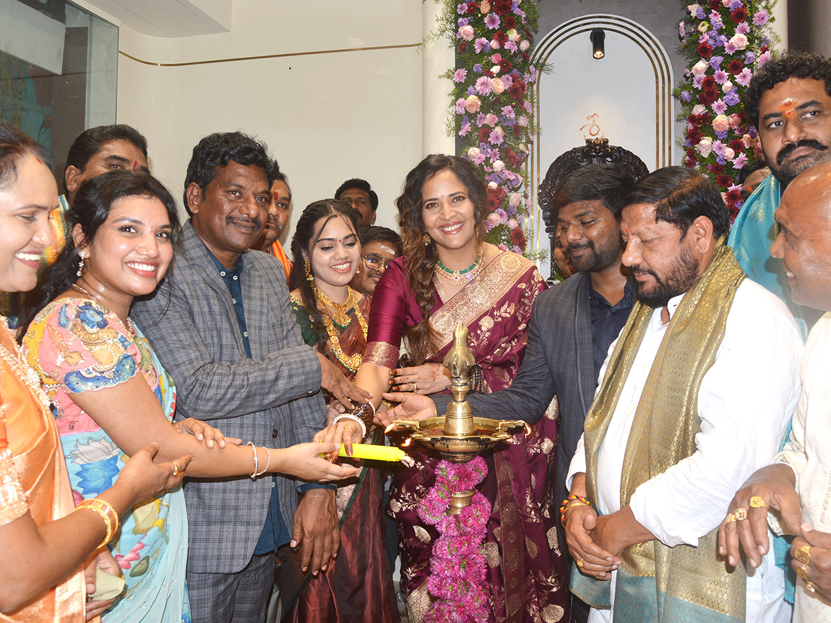 Tollywood Actress Anasuya Bharadwaj In Suryapet Photos13