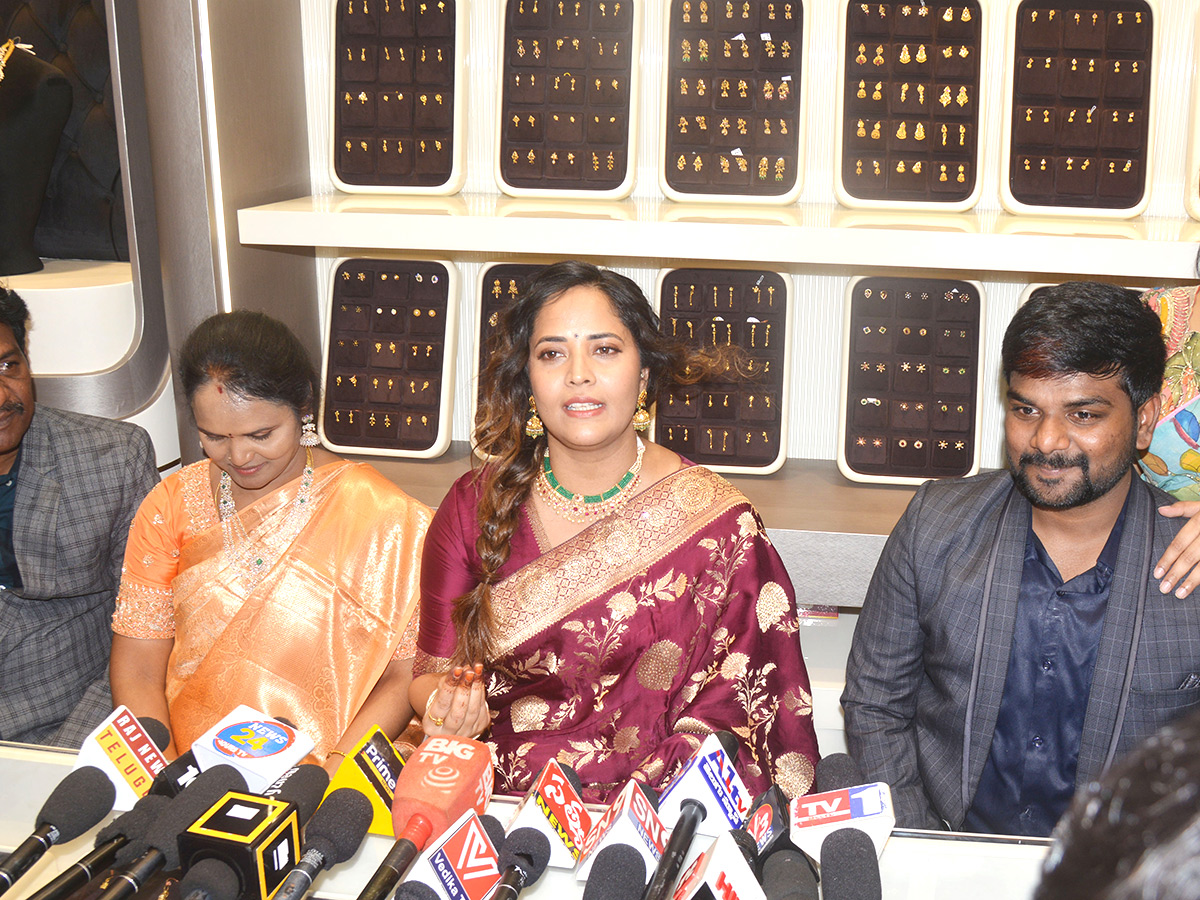 Tollywood Actress Anasuya Bharadwaj In Suryapet Photos20