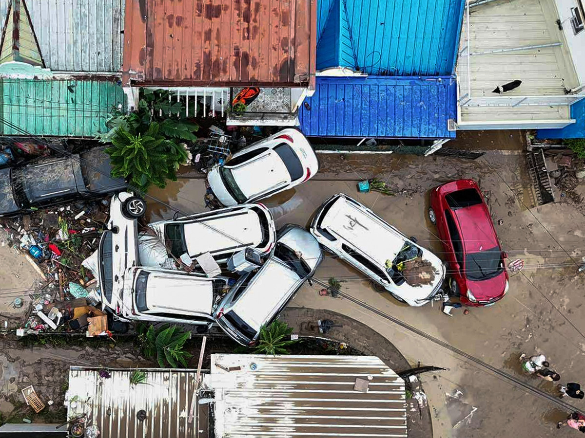 Typhoon Kalmaegi Affects Philippines Photos17