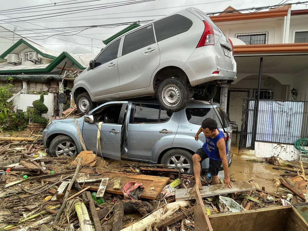 Typhoon Kalmaegi Affects Philippines Photos6