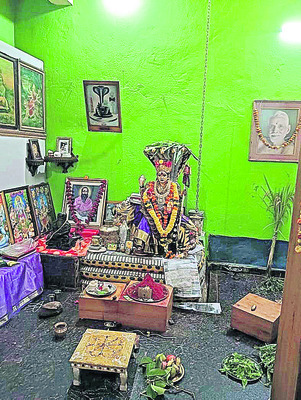 ఎంపీడీఓ, సిబ్బందిపై  కలెక్టర్‌ అసహనం2