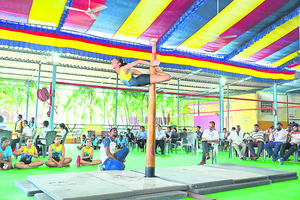 ముగిసిన రాష్ట్రస్థాయి మల్లఖంబ్‌ పోటీలు1