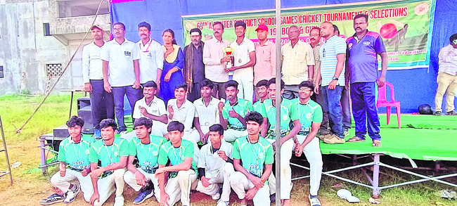 స్కూల్‌గేమ్స్‌ అండర్‌–19 విజేత విశాఖ 1