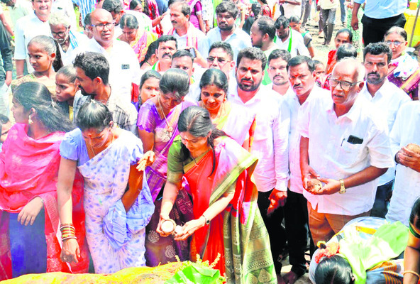 వైభవంగా కందగిరి జాతర3