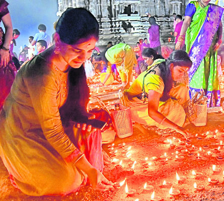 లక్ష దీపోత్సవం2