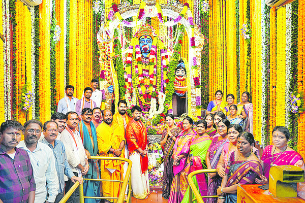 వైభవంగా మైసిగండి జాతర1