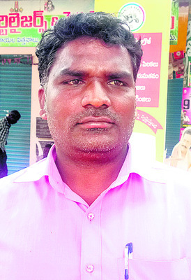 ట్రాక్టర్లు జీవితాన్నిచ్చాయి
1