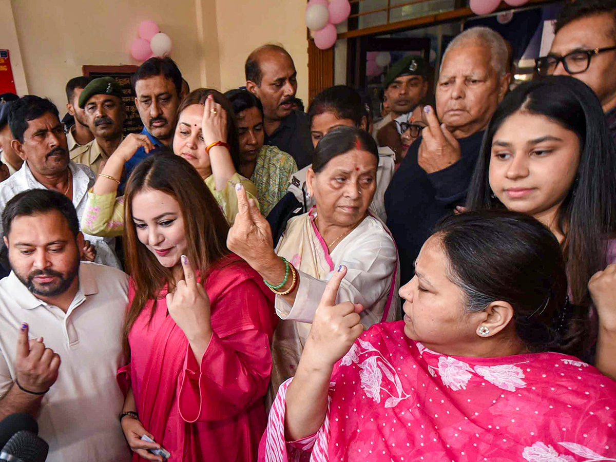 First Phase of the Bihar Assembly Elections 2025 Photos2