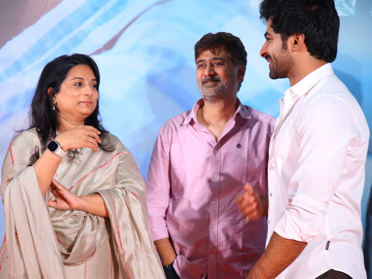 Rashmika The Girlfriend Movie Pre Release Press Meet Photos11