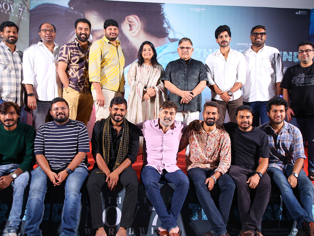 Rashmika The Girlfriend Movie Pre Release Press Meet Photos9