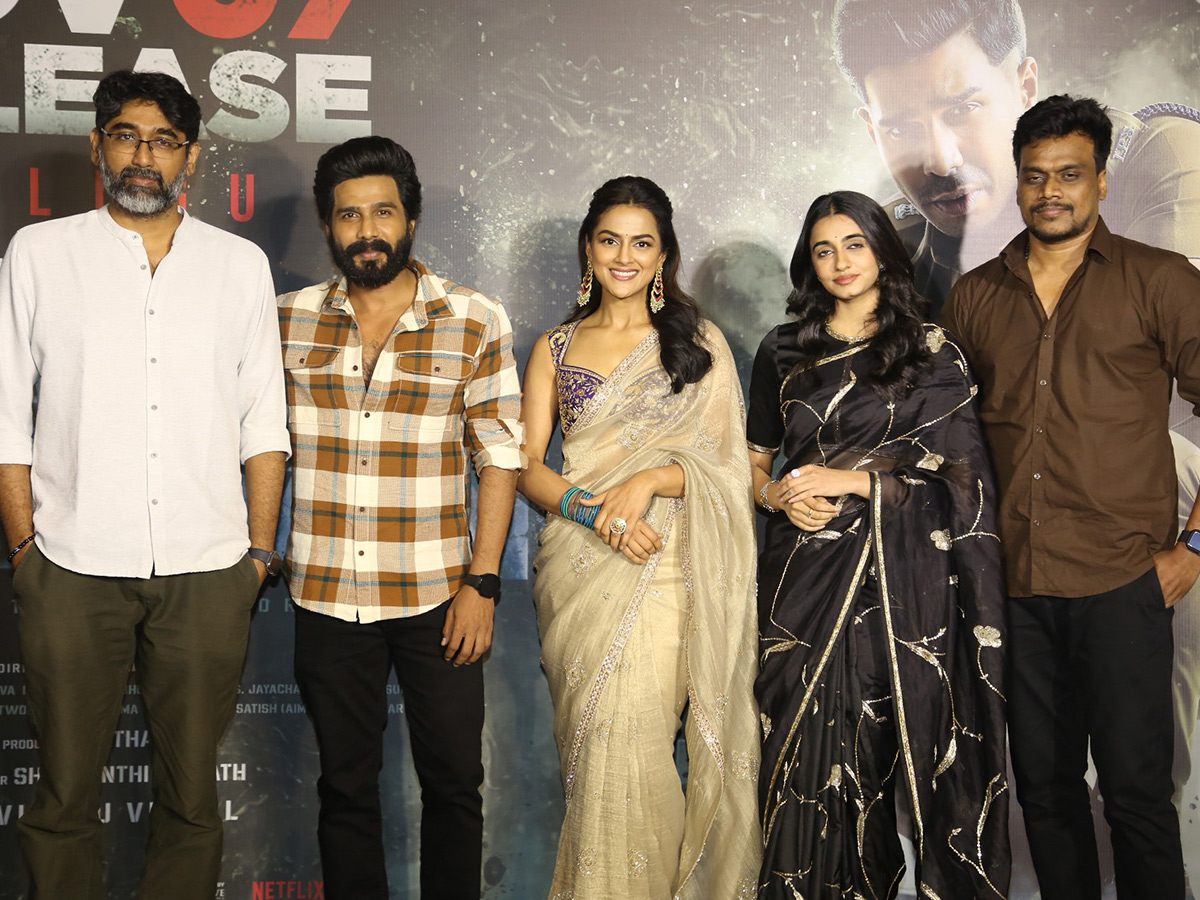 Vishnu Vishal Aaryan Movie Pre Release Photos 6