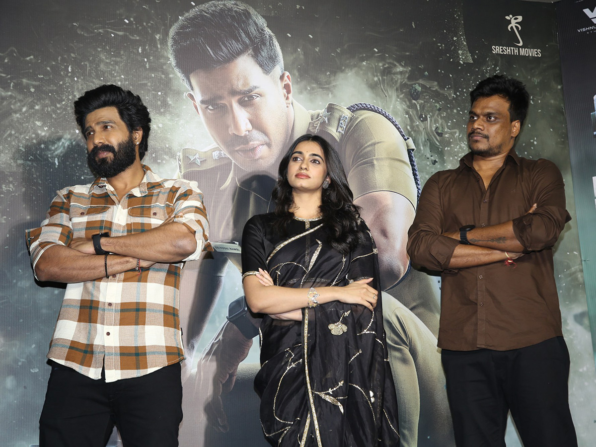 Vishnu Vishal Aaryan Movie Pre Release Photos 8