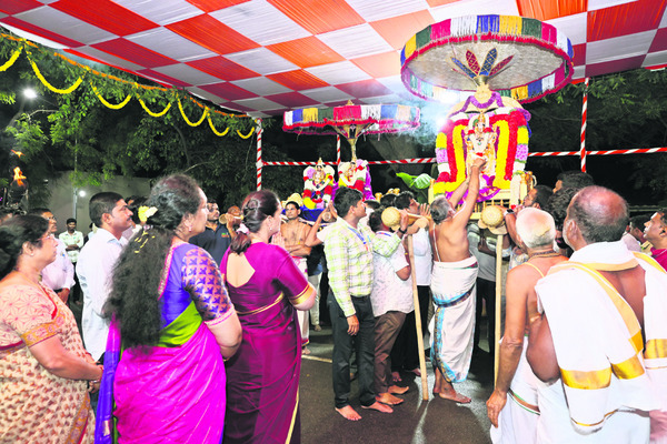 ఎడమ కాలువ కింద  రెండో పంటకు నీరివ్వండి 1