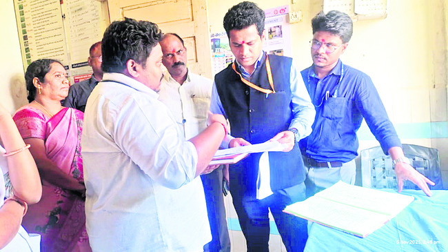 అభివృద్ధి పనులు పకడ్బందీగా చేపట్టాలి1