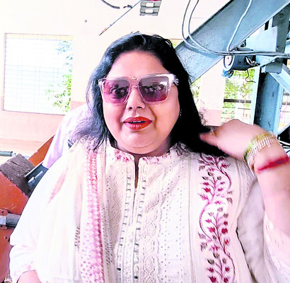 పరిమితికి మించి విద్యార్థులను ఎక్కించొద్దు 2