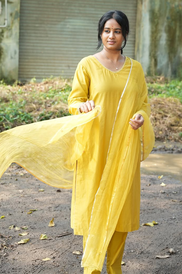 Actress Brigida Saga Stunning Looks Beauty Photos13