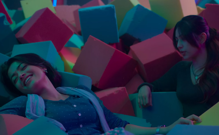 Actress Rashmika Mandanna The Girlfriend Movie Photos13