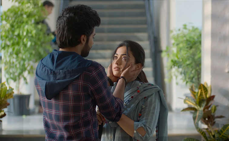 Actress Rashmika Mandanna The Girlfriend Movie Photos16