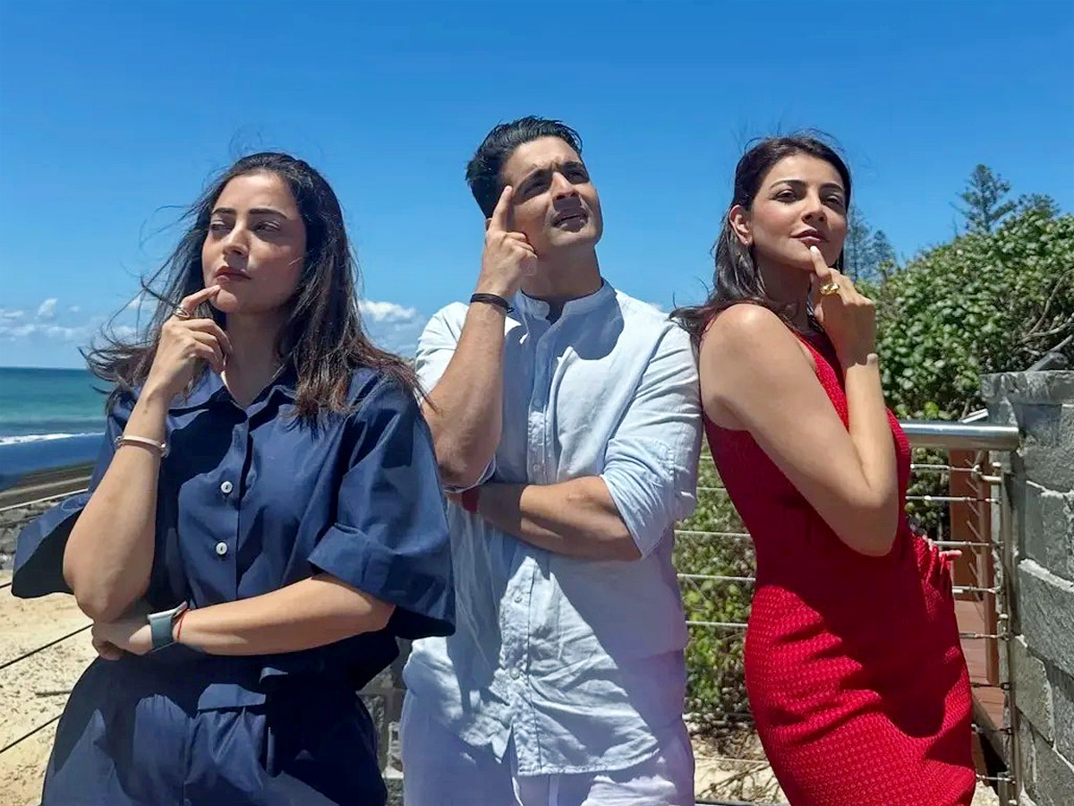 Kajal Aggarwal with Her Husband During India vs Australia 4Th T20 Photos4