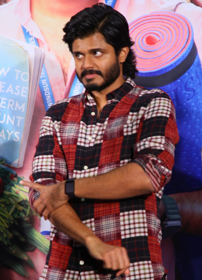 Celebrities at the 'Santana Praptirastu' movie trailer launch event (photos)13