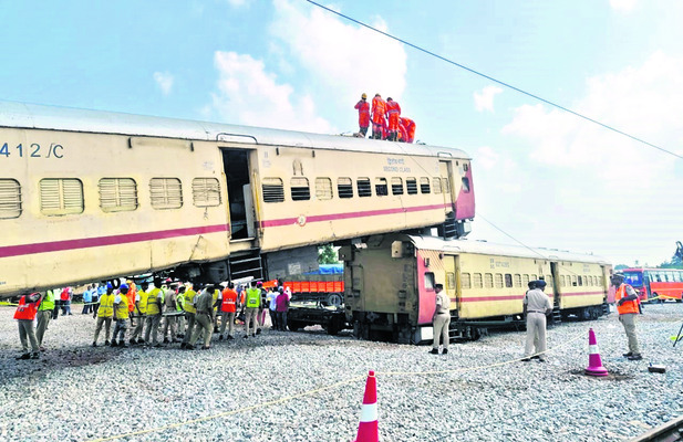ఉరుకులు.. పరుగులు!1