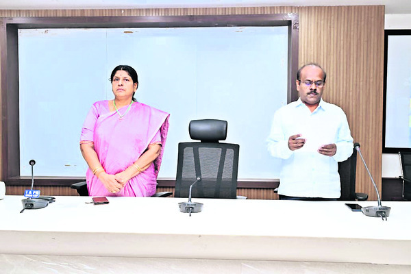 దేశభక్తి స్ఫూర్తి మంత్రం.. వందేమాతరం 4