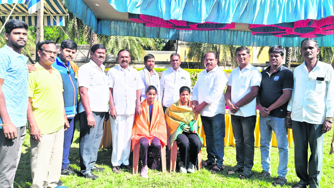 ఉమ్మడి జిల్లా సబ్‌ జూనియర్‌ ఆర్చరీ పోటీలు 1