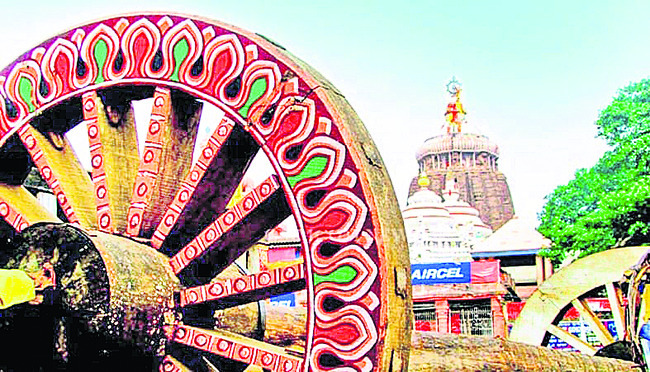 విక్రయానికి రథయాత్ర చక్రాలు2