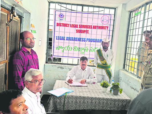 బీడీ పరిశ్రమను కాపాడండి 1