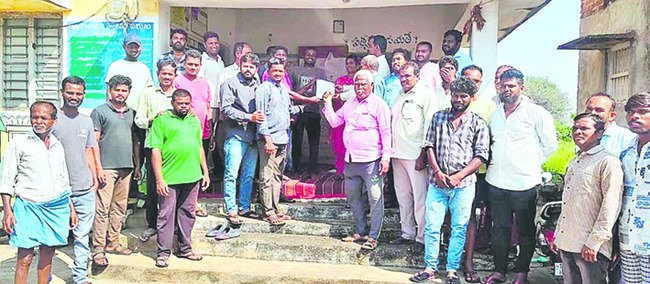 బీడీ పరిశ్రమను కాపాడండి 2