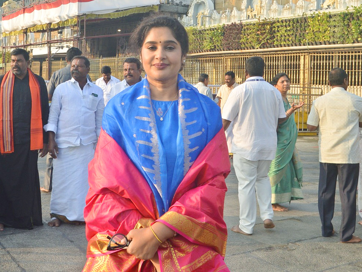 Celebrities and Politicians Visited Tirumala Temple Photos10