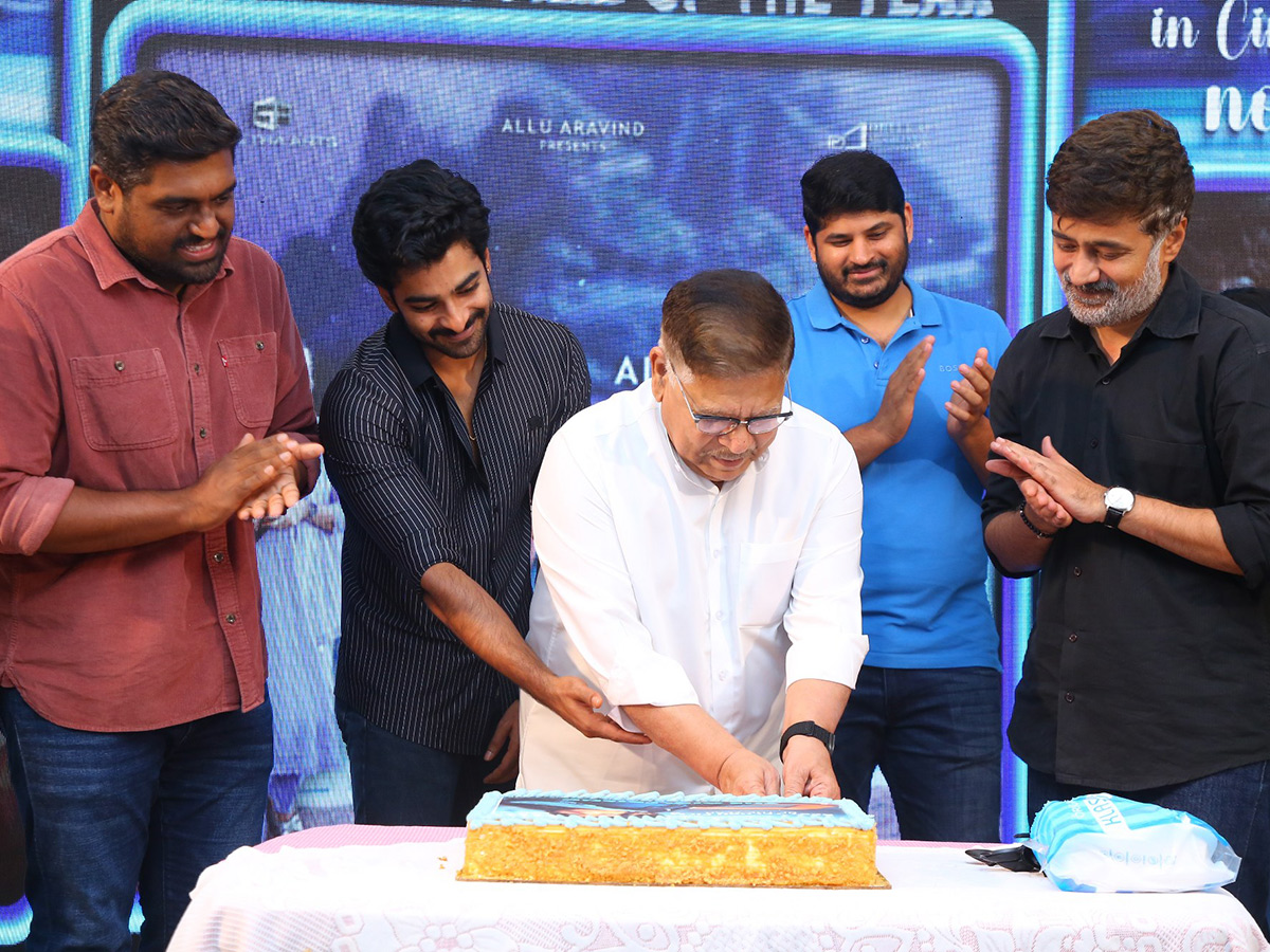 The Girlfriend Movie Team Joyful Success Celebrations2