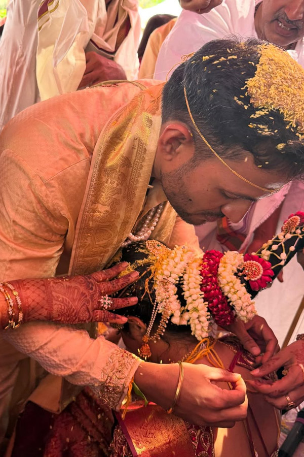 Tv Actress Deepthi Manne wedding Photos17