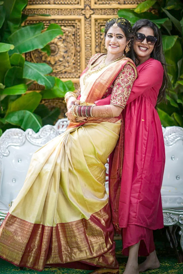 Tv Actress Deepthi Manne wedding Photos9