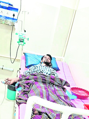 ఆపన్నహస్తం అందించరూ..1