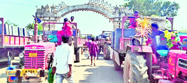 ప్రైవేట్‌ రాయల్టీ చెక్‌ పోస్టులు ఎత్తేయాలి 1