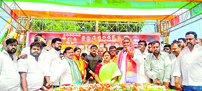 రైతులను ఇబ్బంది పెట్టొద్దు 
1