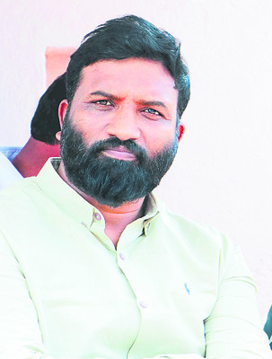 ఒక్కో ఊరు.. ఒక్కో ఠాణా! 1